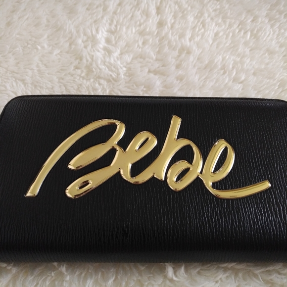 bebe Gianna Black🖤 Wristlet Wallet - NWT - Picture 3 of 15